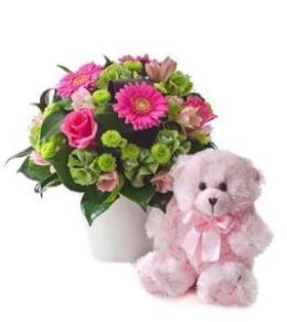 Photo of flowers: IT'S A GIRL