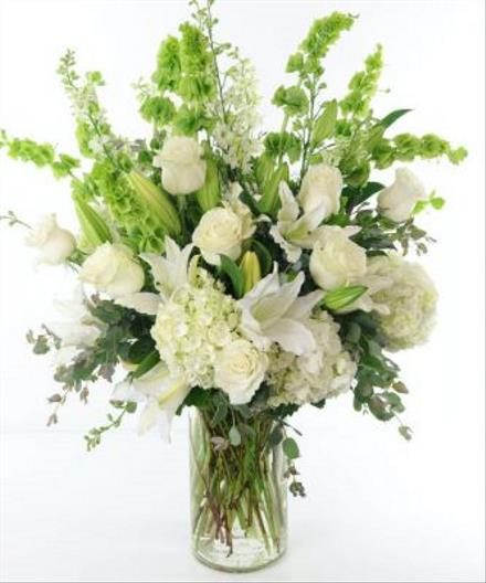Photo of flowers: IVORY ELEGANCE