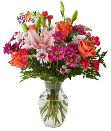Photo of flowers:  Light of My Life Bouquet & Happy Birthday Topper